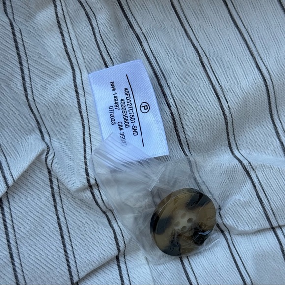 The Charles Tie Waist Double Breasted Trench Coat
Favorite Daughter - Picture 8 of 12